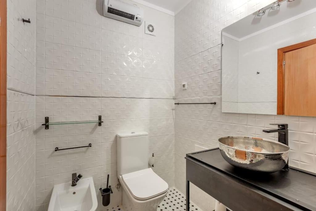 Spacious 3-Bedroom Condo In Lisboa المظهر الخارجي الصورة